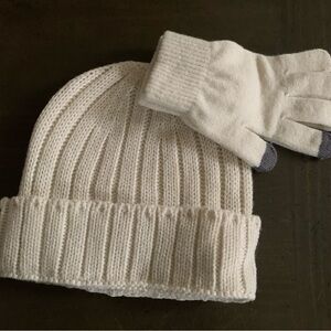 Cream Beanie and Gloves Set